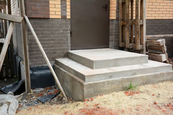 Cement Steps Construction in Huntington Beach