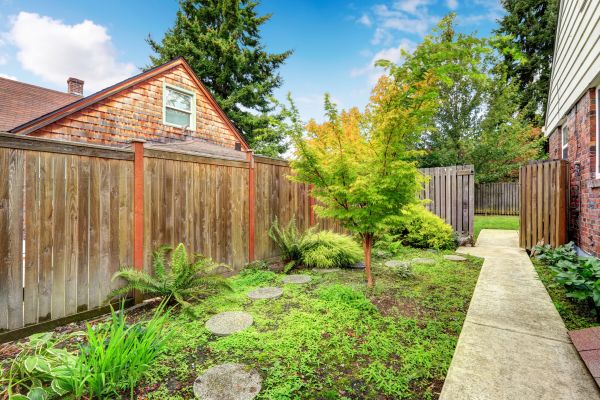 Backyard Walkway Construction in Huntington Beach